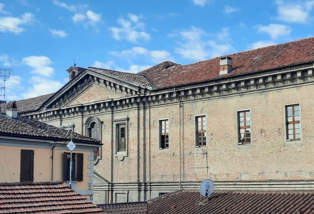 Cuore Di Alba Charming Apartment Exterior foto